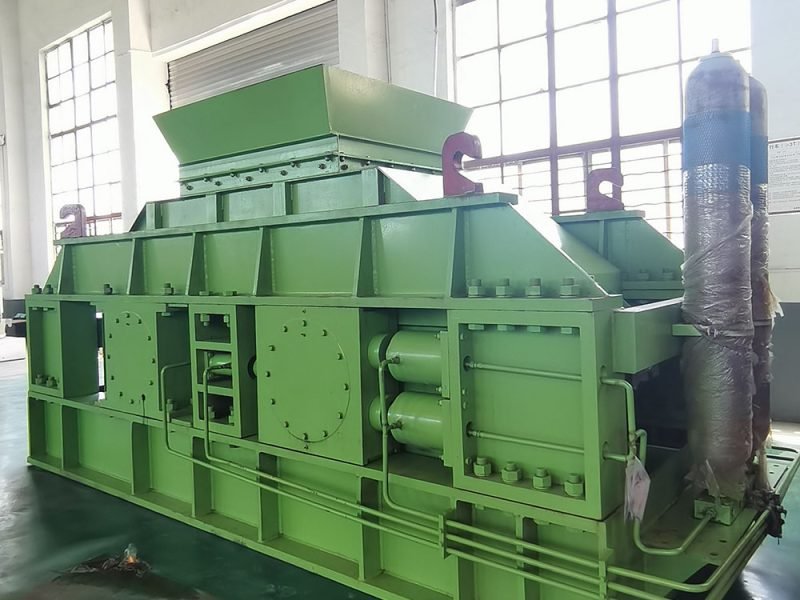 hydraulic double roll sand making machine